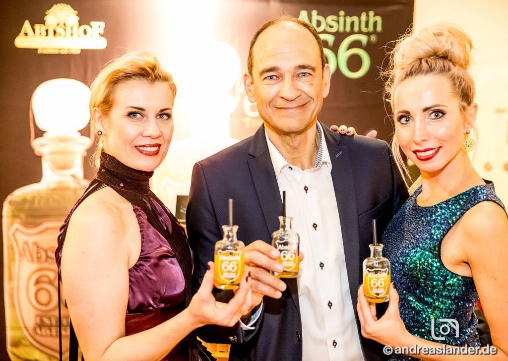 Abtshof beim Sommerfest MBA BBA Otto-von-Guericke Business School